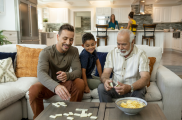 Dad_Granparents_Kids_0029_ret